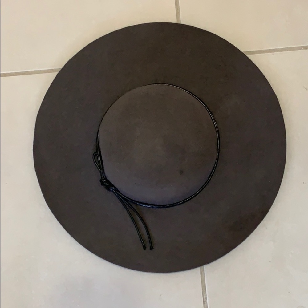 Grey wool wide brim hat